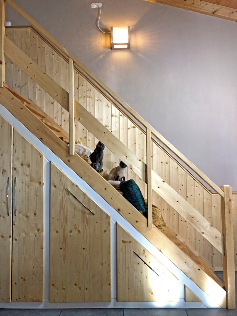 Wall cabinet